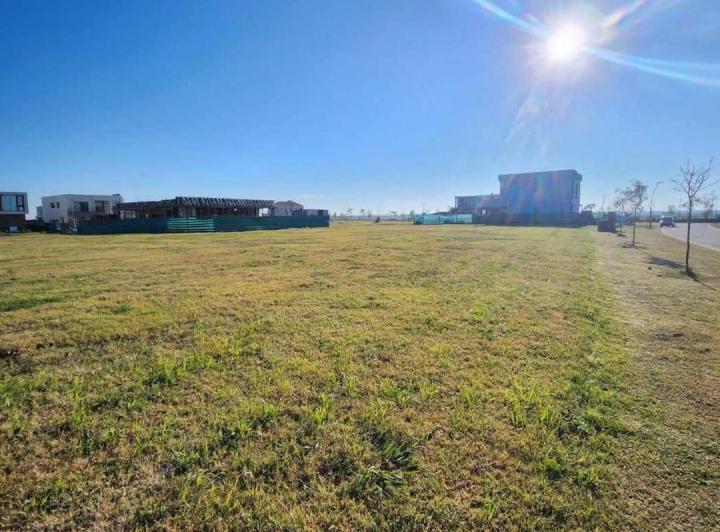 Terreno · 625m²