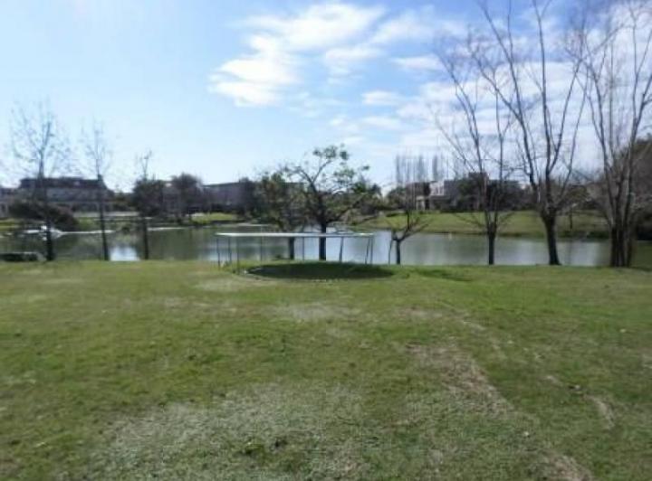 Terreno · 1265m²