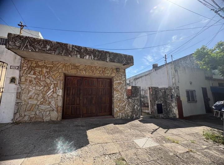 Terreno · 392m²