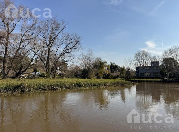 Terreno · 1356m²