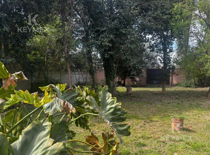 Terreno · 398m²