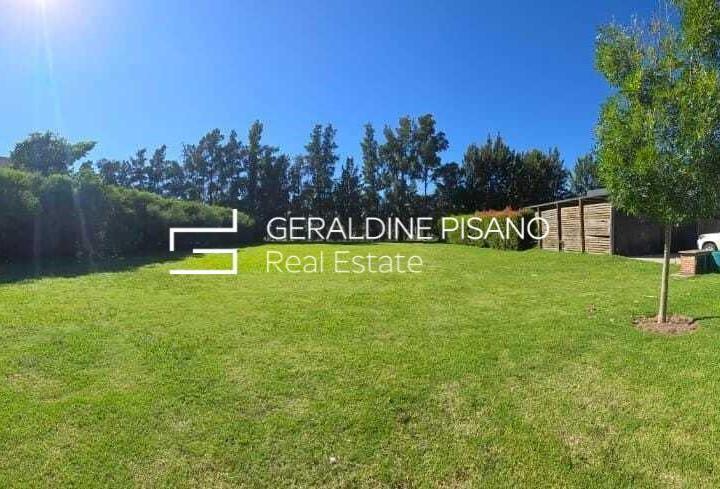 Terreno · 650m²