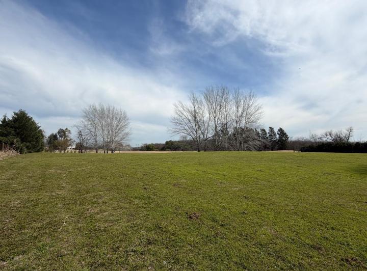 Terreno · 3267m²