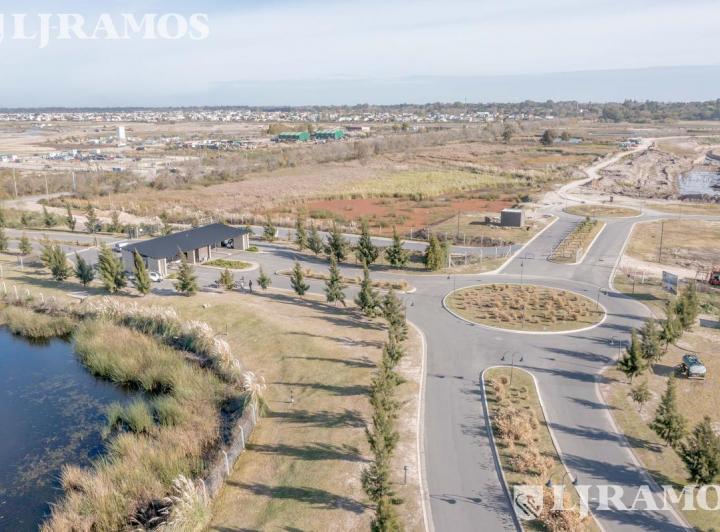 Terreno · 762m²