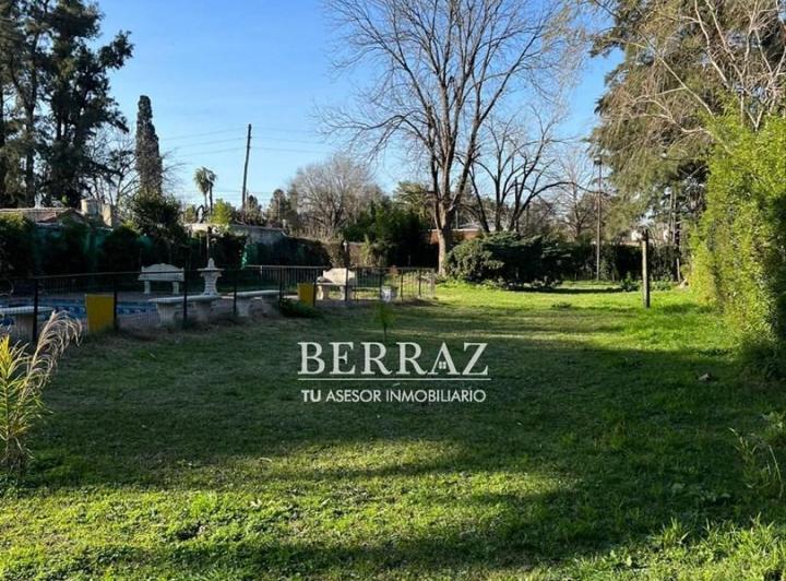 Terreno · 1100m²
