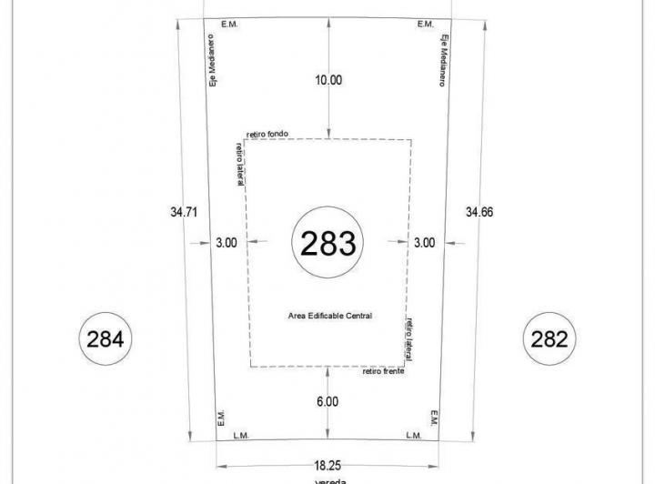 Terreno · 668m²