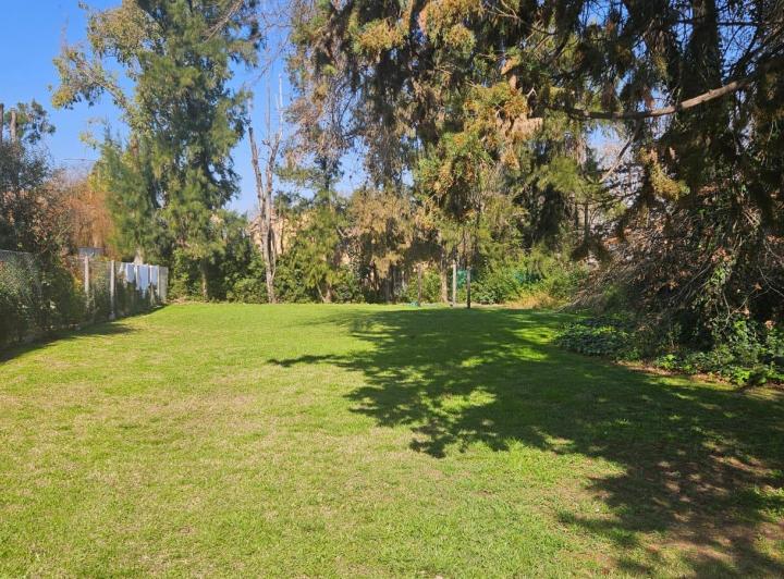 Terreno · 822m²