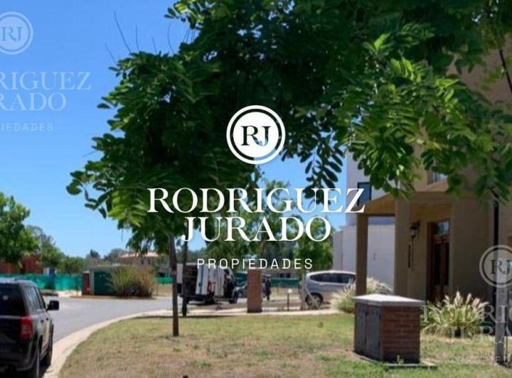 Terreno · 546m²