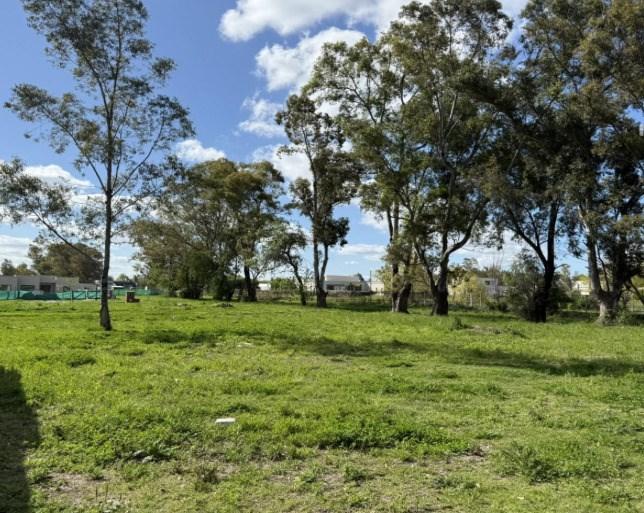 Terreno · 506m²