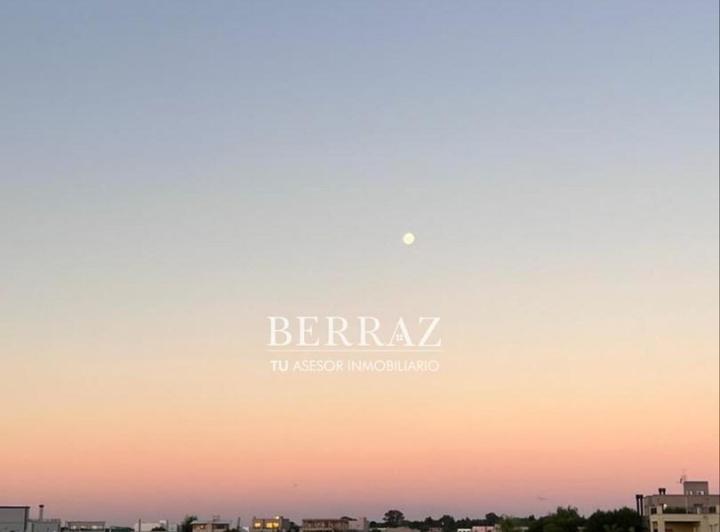 Terreno · 865m²