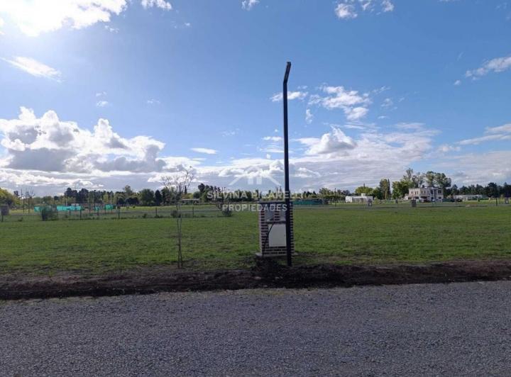 Terreno · 600m²