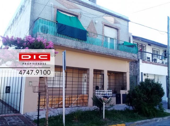 Terreno · 177m² · 6 Ambientes