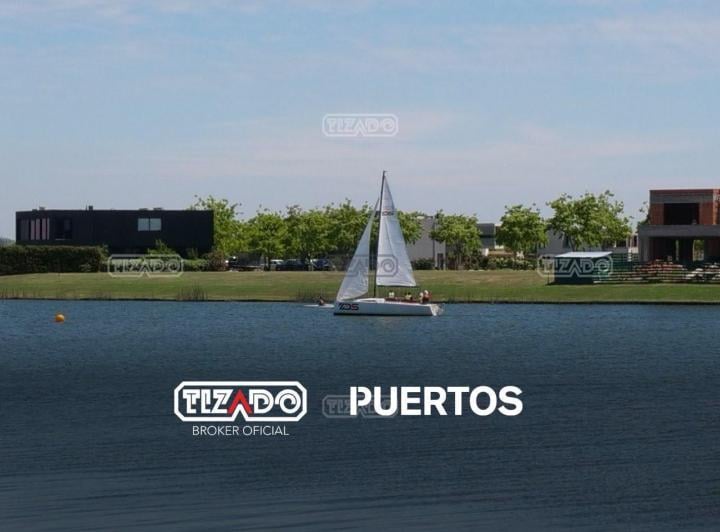 Terreno · 680m²