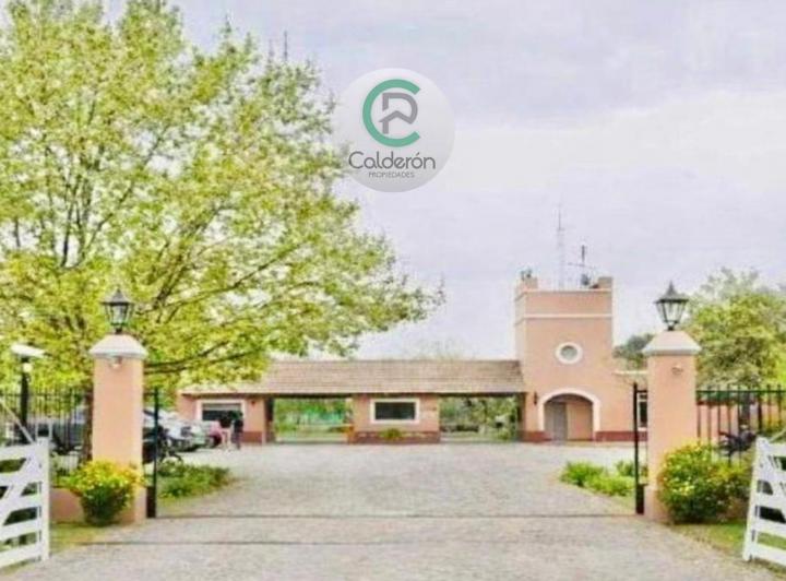 Terreno · 1616m²
