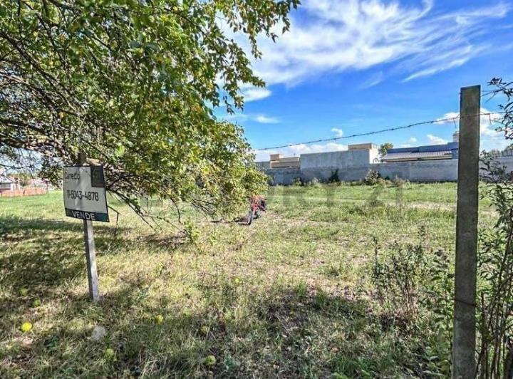 Terreno · 600m²