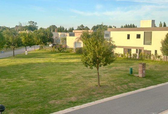 Terreno · 544m²