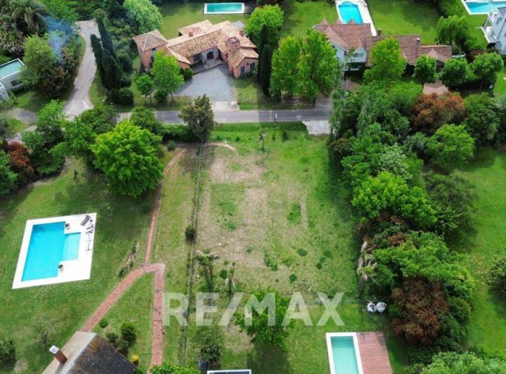 Terreno · 1015m²