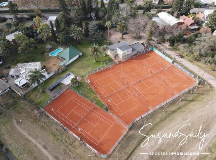 Terreno · 4624m²