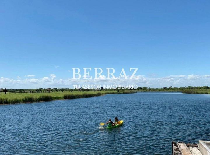 Terreno · 781m²