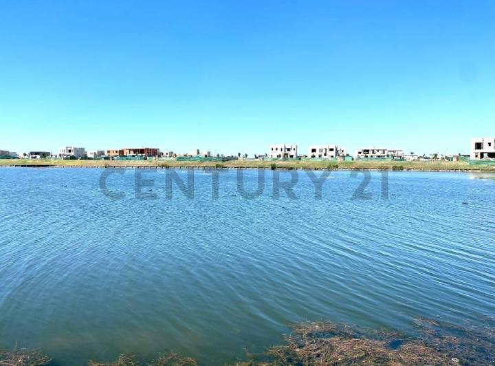 Terreno · 785m²