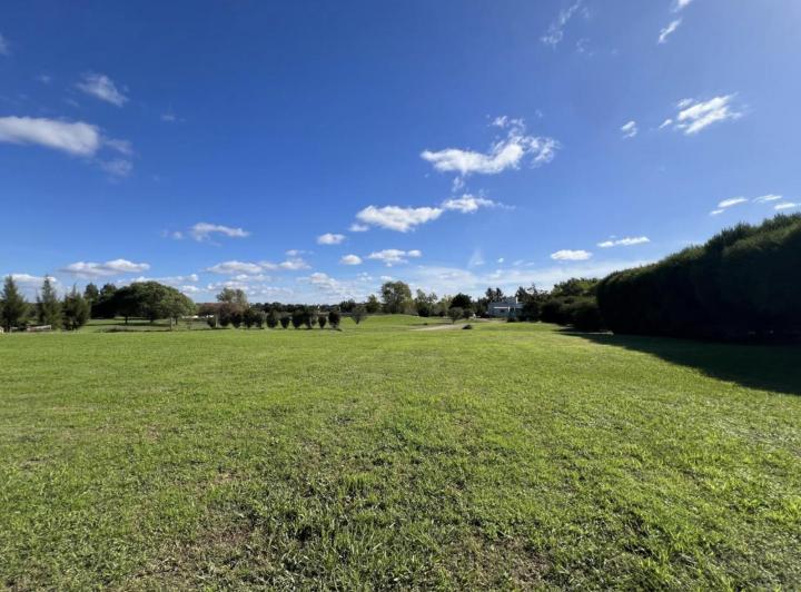 Terreno · 900m²