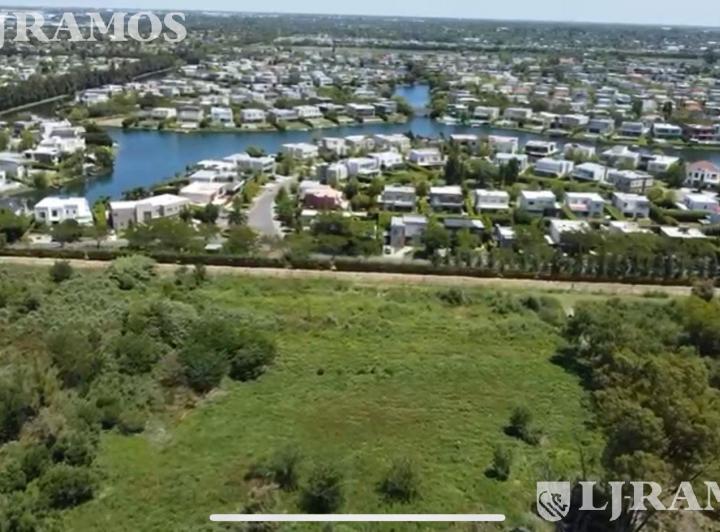 Terreno · 25000m²