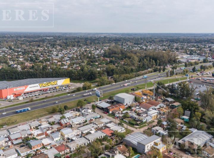 Terreno · 672m²
