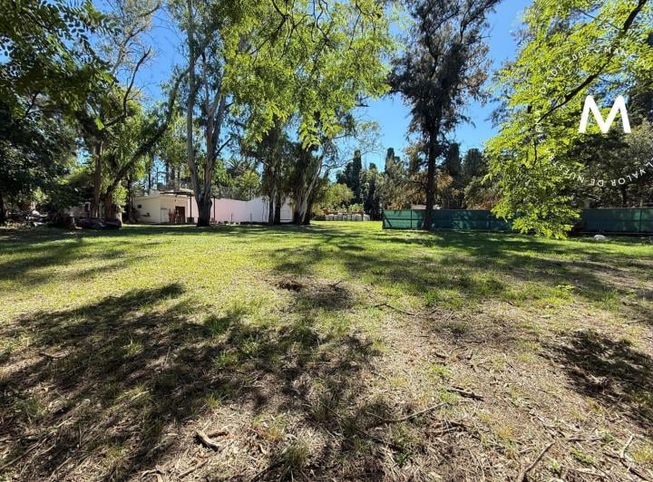 Terreno · 400m²