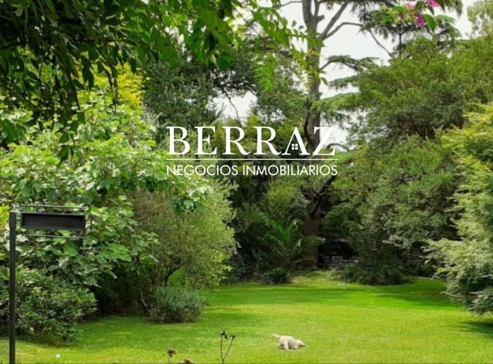 Terreno · 1232m²