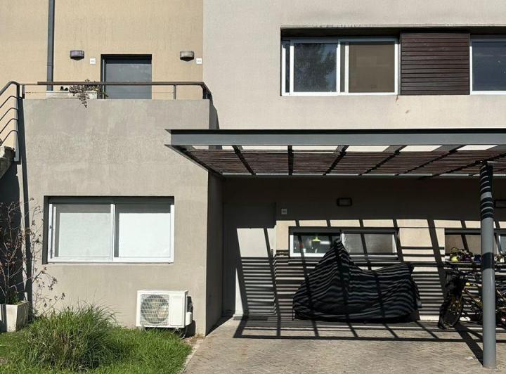 PH · 70m² · 3 Ambientes · 1 Cochera