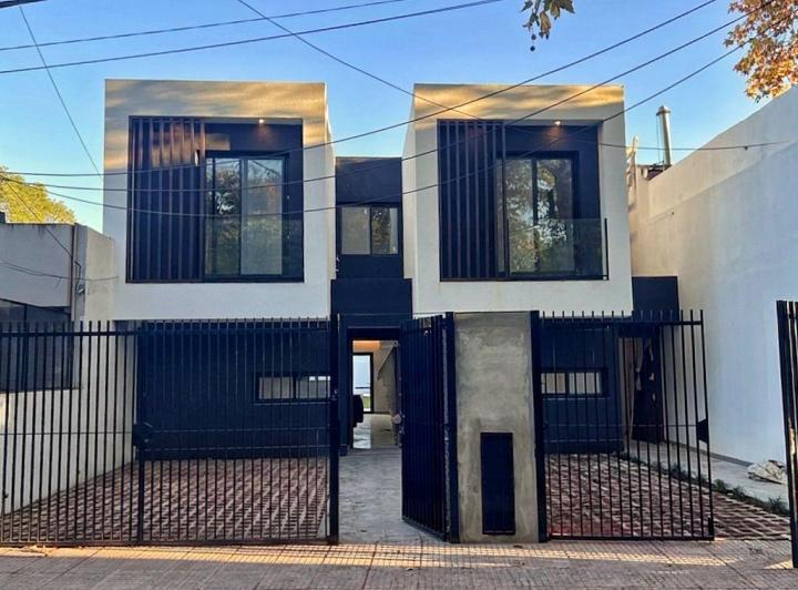 PH · 122m² · 3 Ambientes · 1 Cochera