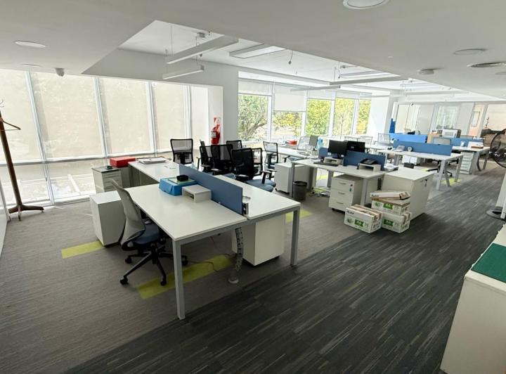 Oficina comercial · 200m² · 1 Ambiente · 15 Cocheras
