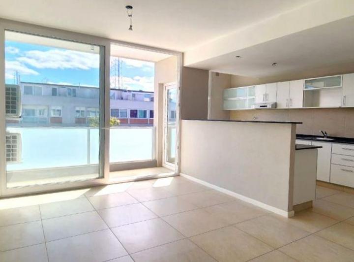 Departamento · 50m² · 2 Ambientes · 1 Cochera