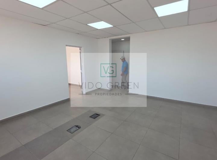 Depósito · 4300m²