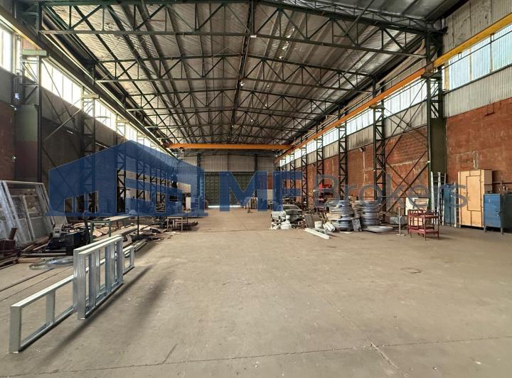 Bodega-Galpón · 2200m²