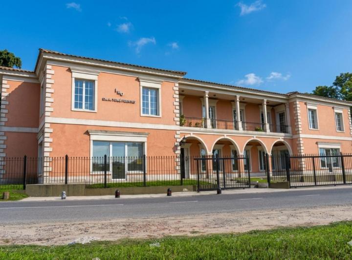 Oficina comercial · 50m² · 1 Cochera