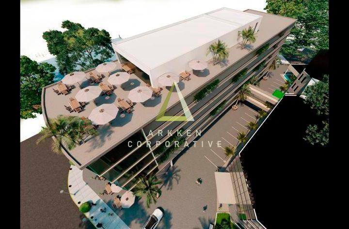 Local comercial · 90m²