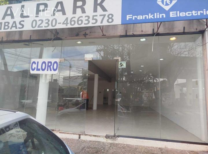 Local comercial · 150m²