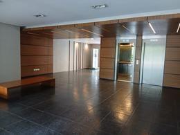 Oficina comercial · 85m² · 3 Ambientes · 1 Cochera