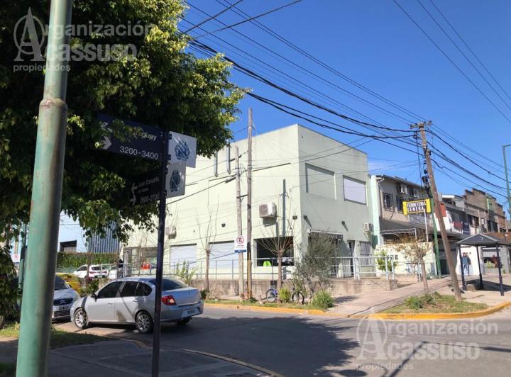 Local comercial · 67m² · 2 Ambientes · 1 Cochera