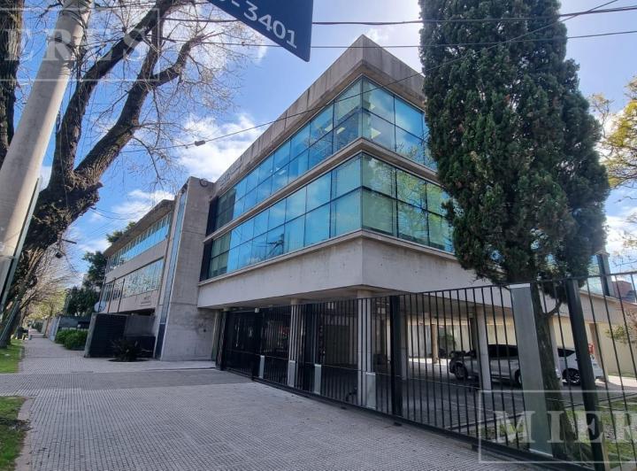 Oficina comercial · 440m² · 14 Cocheras