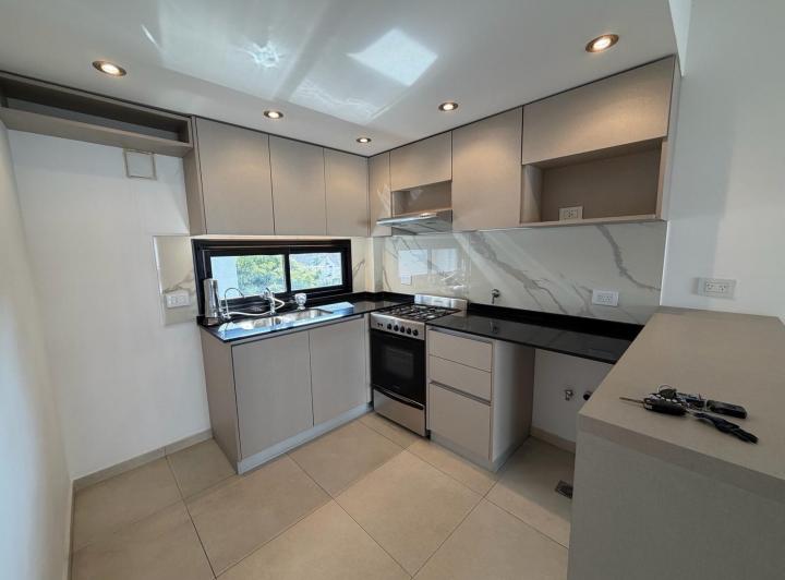 Departamento · 50m² · 2 Ambientes · 1 Cochera