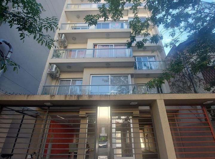 Departamento · 50m² · 2 Ambientes · 1 Cochera