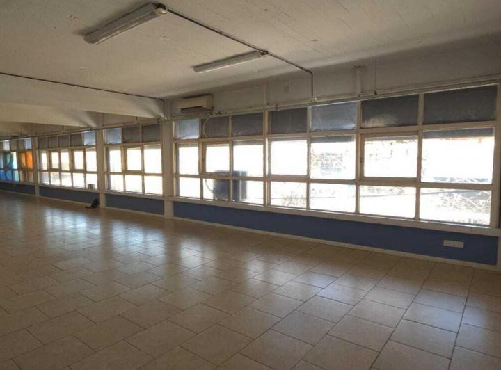Oficina comercial · 350m²
