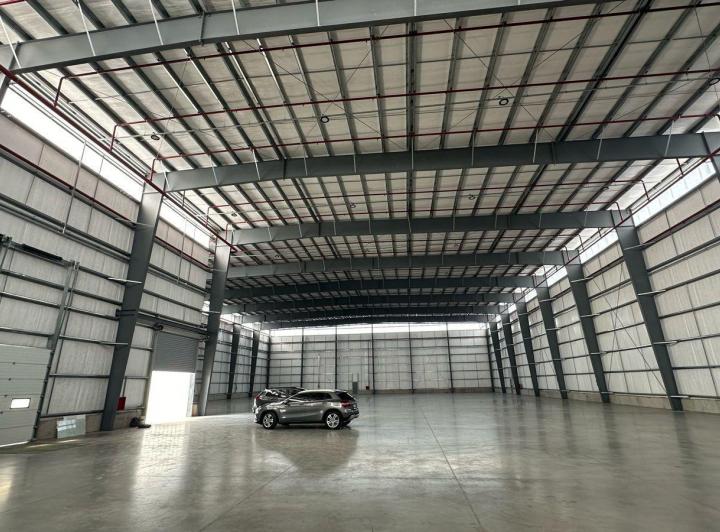 Depósito · 2700m²