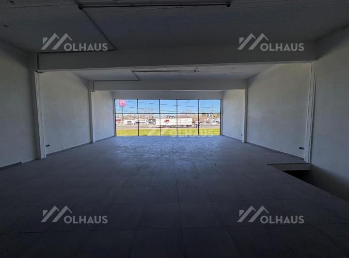 Local comercial · 720m²