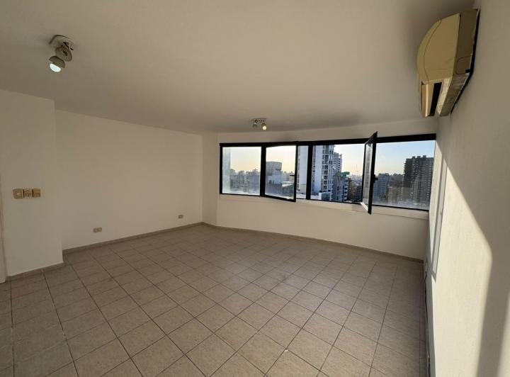 Departamento · 80m² · 4 Ambientes