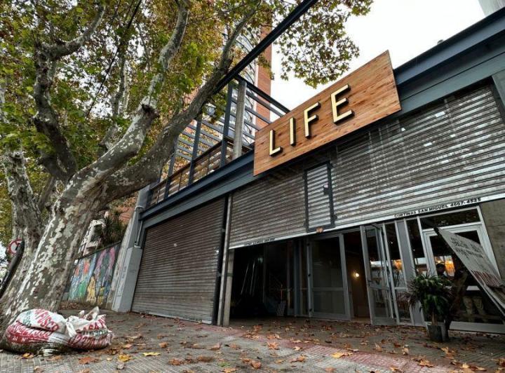 Local comercial · 300m²