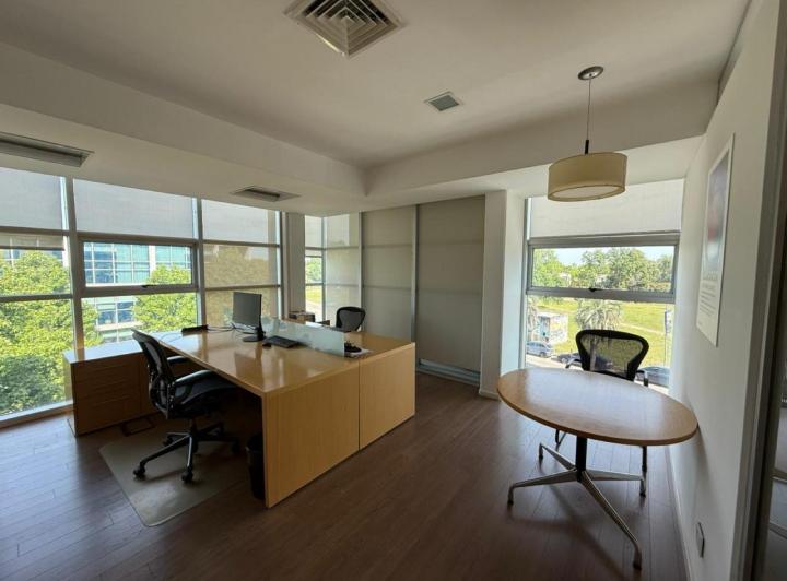 Oficina comercial · 130m² · 5 Ambientes