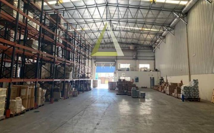 Bodega-Galpón · 1680m²